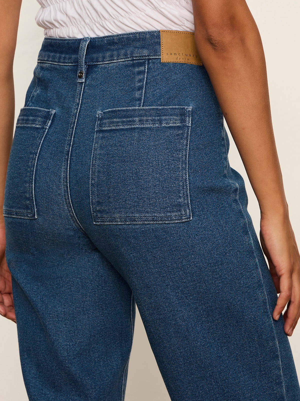 Nixie Slim Straight Ankle Jean Medium - Image 5