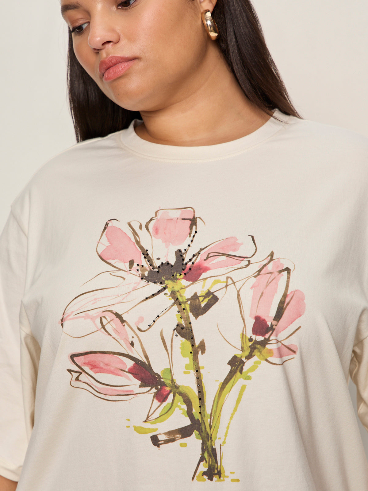 Belle Artist Tee Fleur Extended Sizing - Image 4