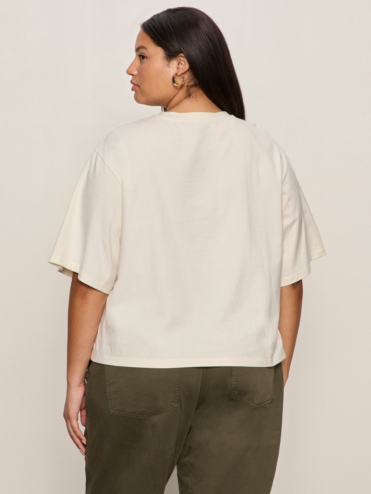 Belle Artist Tee Fleur Extended Sizing - Image 2