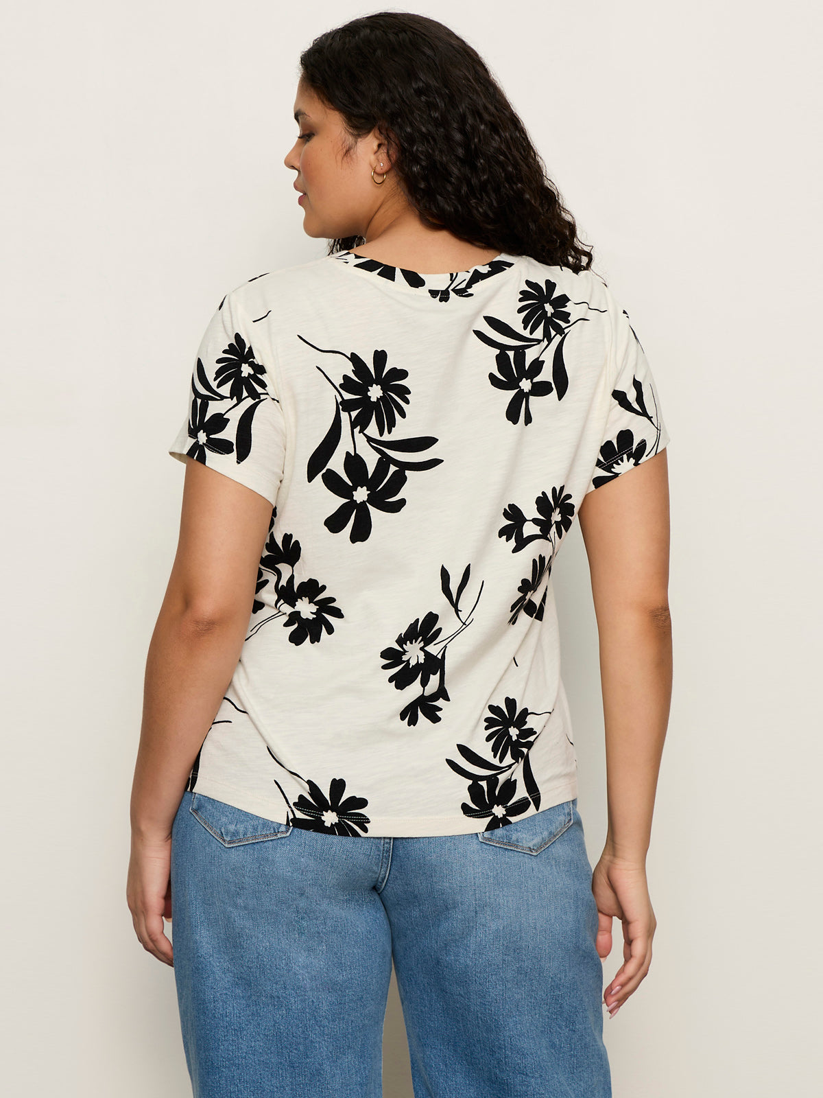 The Perfect Tee Chalk Bloom Extended Sizing - Image 2