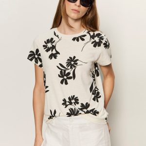 The Perfect Tee Chalk Bloom