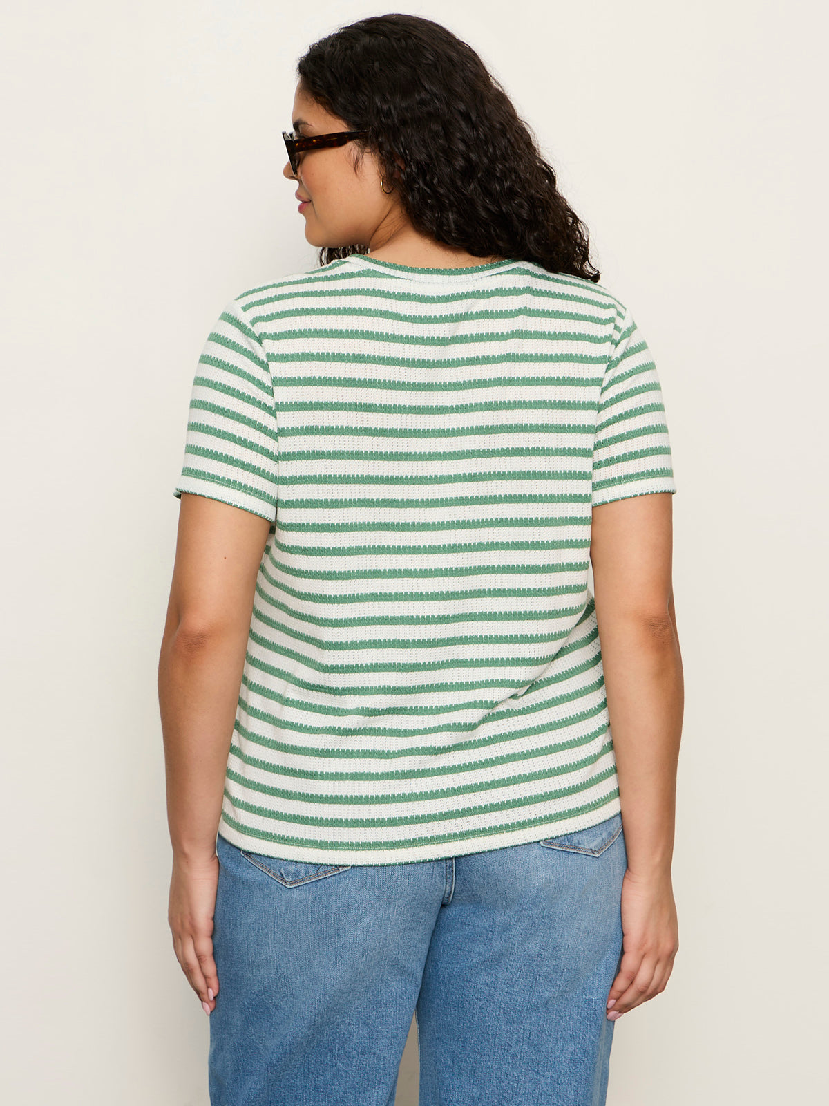 Perfect Textured Tee Chalk/Green Juice Strip Extended Sizing - Image 2
