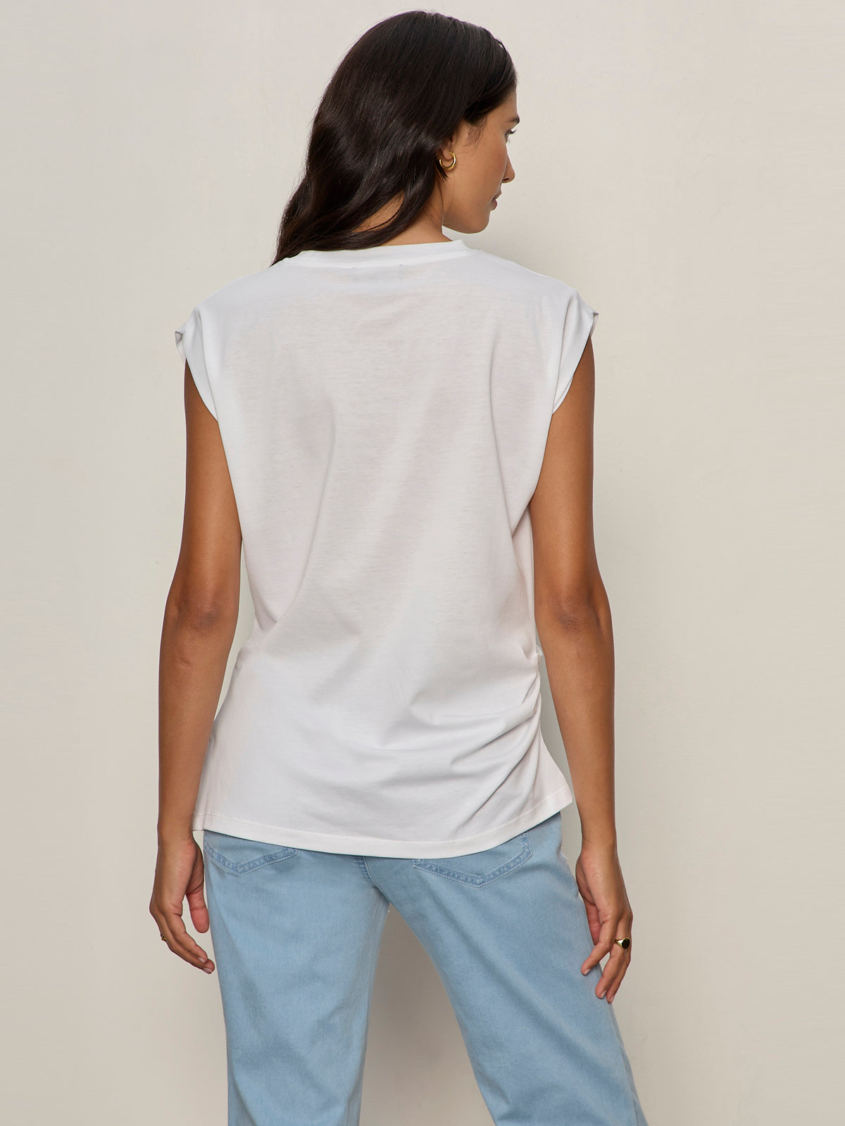 Pleated Muscle Tee White - Image 2