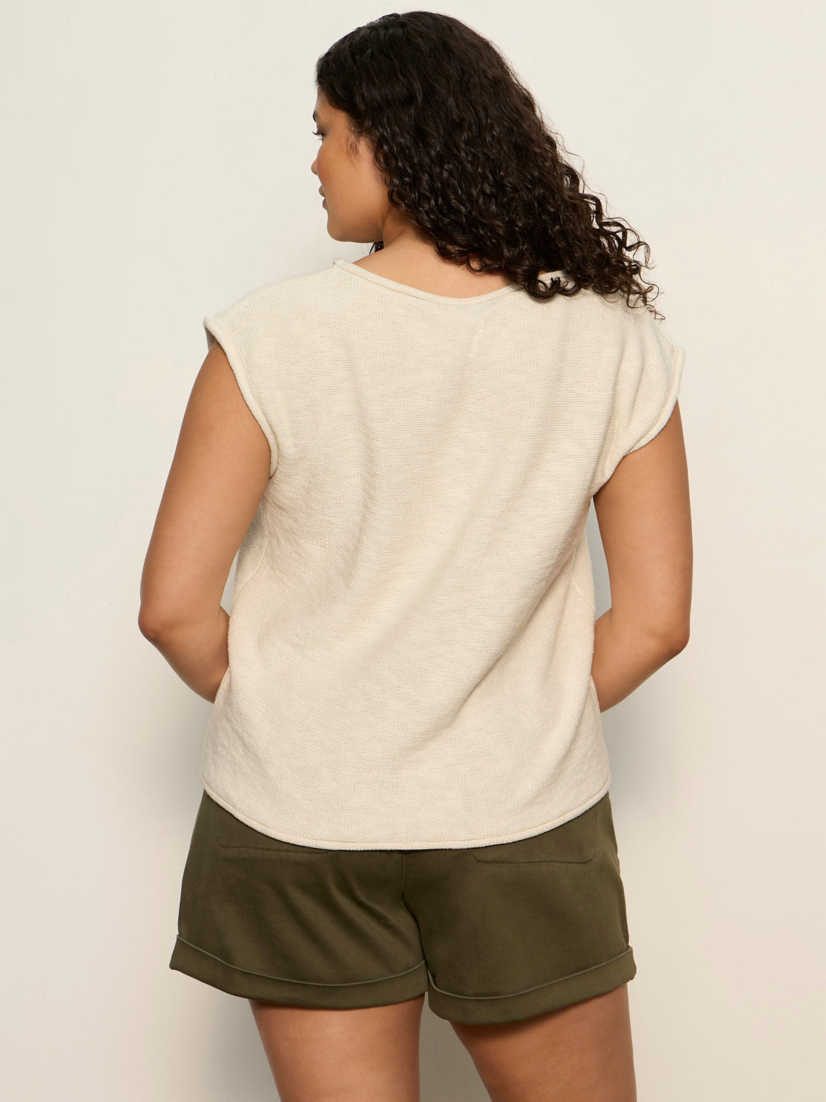 Easy Sweater Tee Collagen Extended Sizing - Image 3