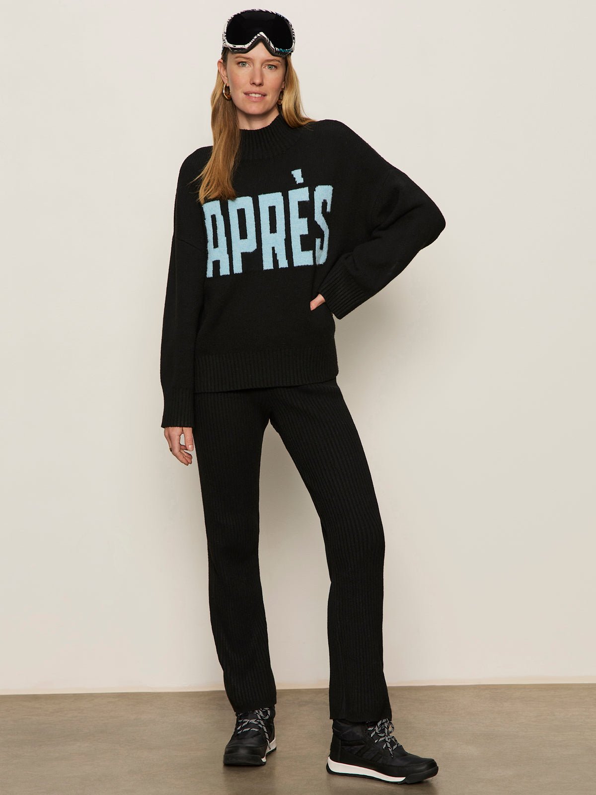 Apres Ski Sweater Black/Aquamarine - Image 5