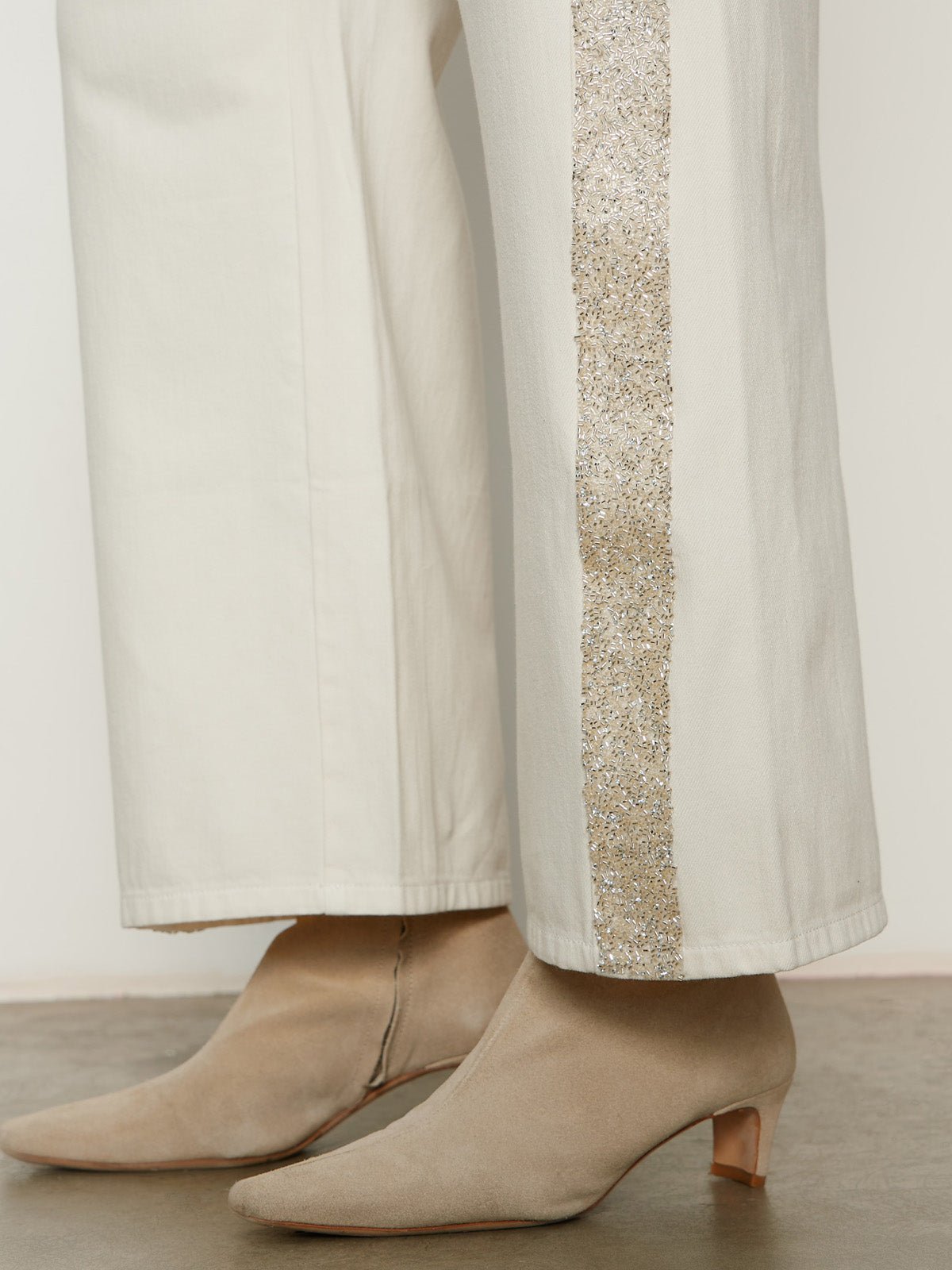 Cadence Shimmer Stripe Jean Vanilla Creme Extended Sizing - Image 5