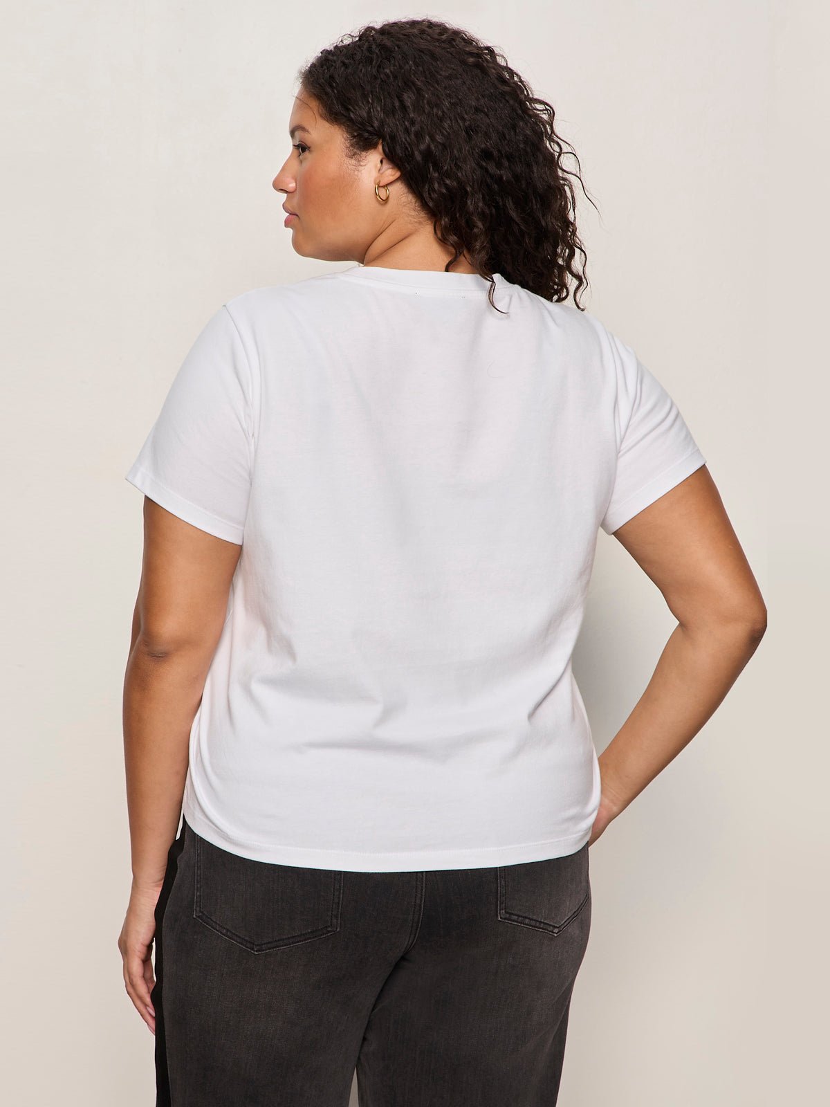 Embellished Tee White Extended Sizing - Image 4