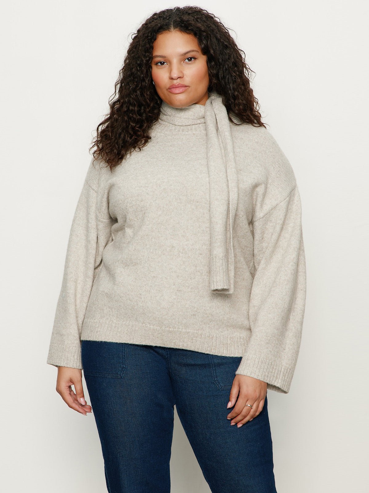 Go-To Sweater Heather Wheat Extended Sizing - Image 5