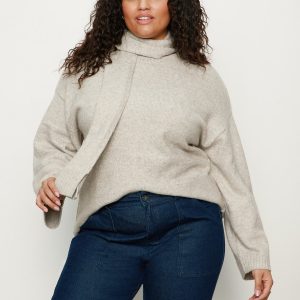 Go-To Sweater Heather Wheat Extended Sizing