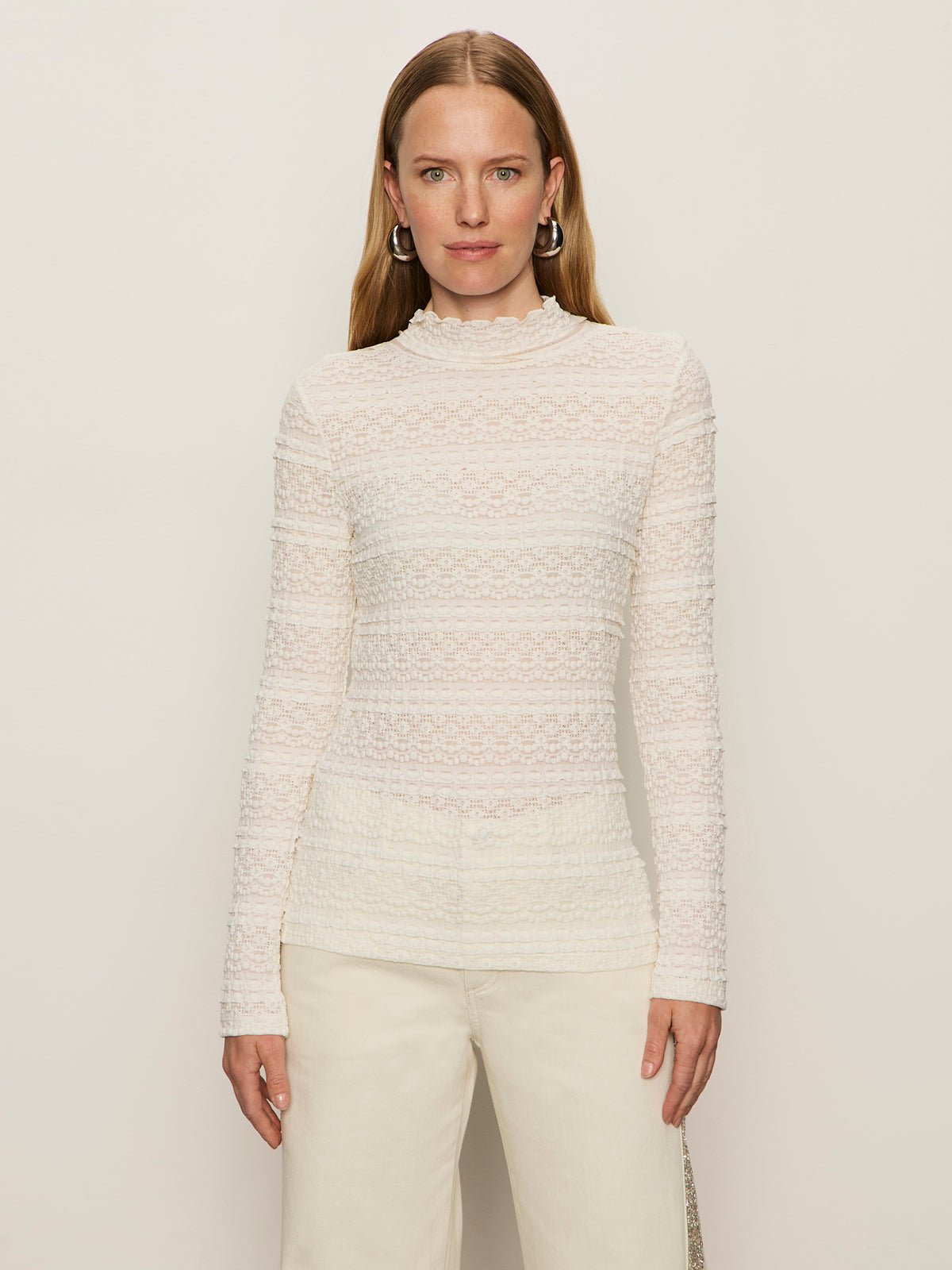 High Crew Lace Tee Chalk - Image 3
