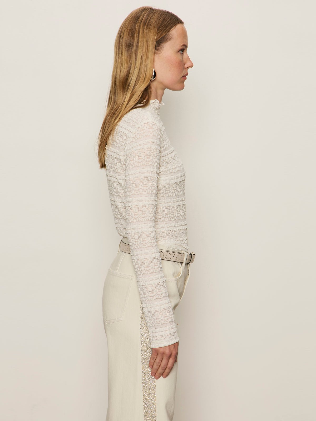 High Crew Lace Tee Chalk - Image 4