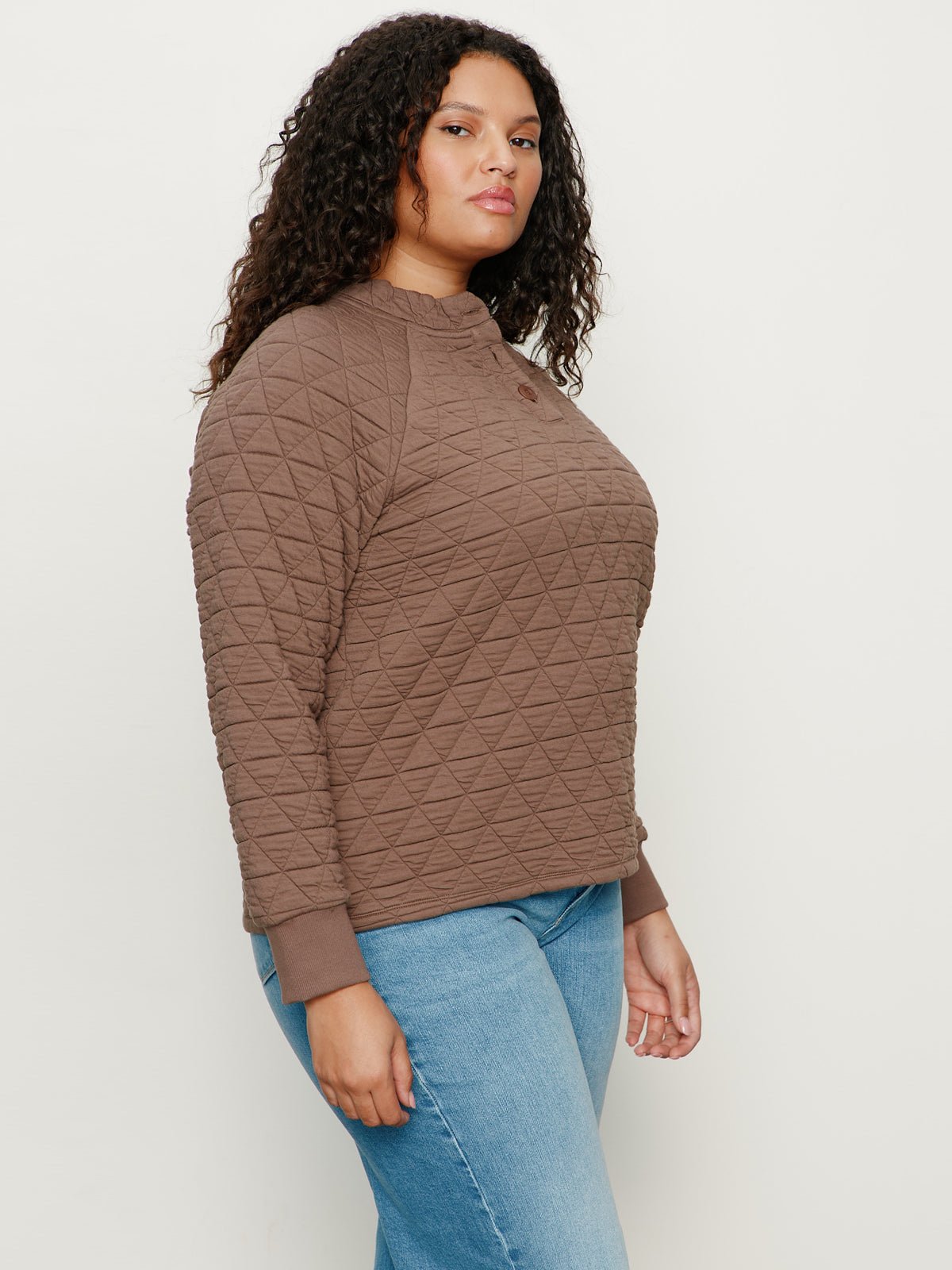 Quilted Button Popover Morel Extended Sizing - Image 3