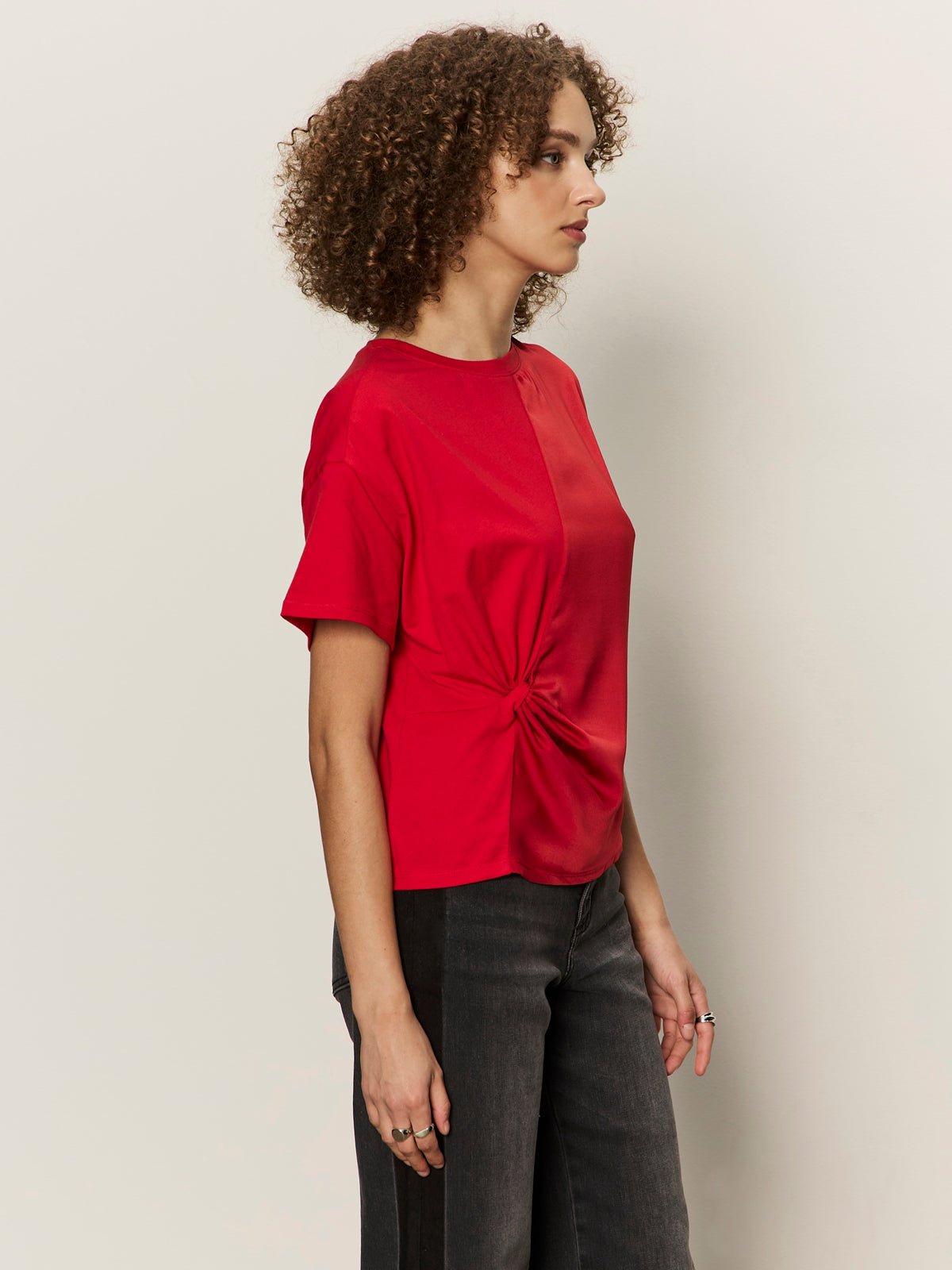 Satin Mix Tee Cherry Lacquer - Image 2