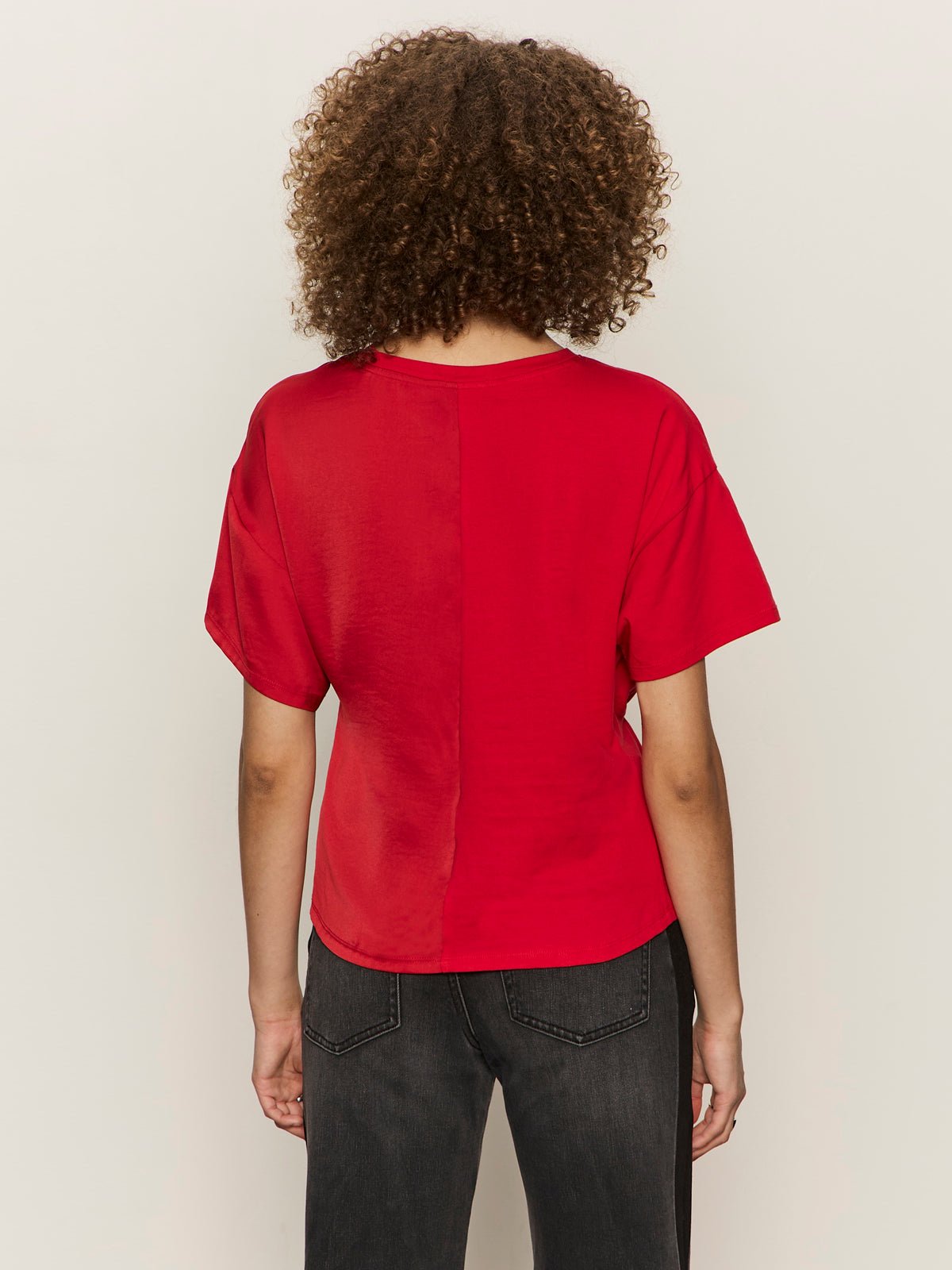 Satin Mix Tee Cherry Lacquer - Image 3