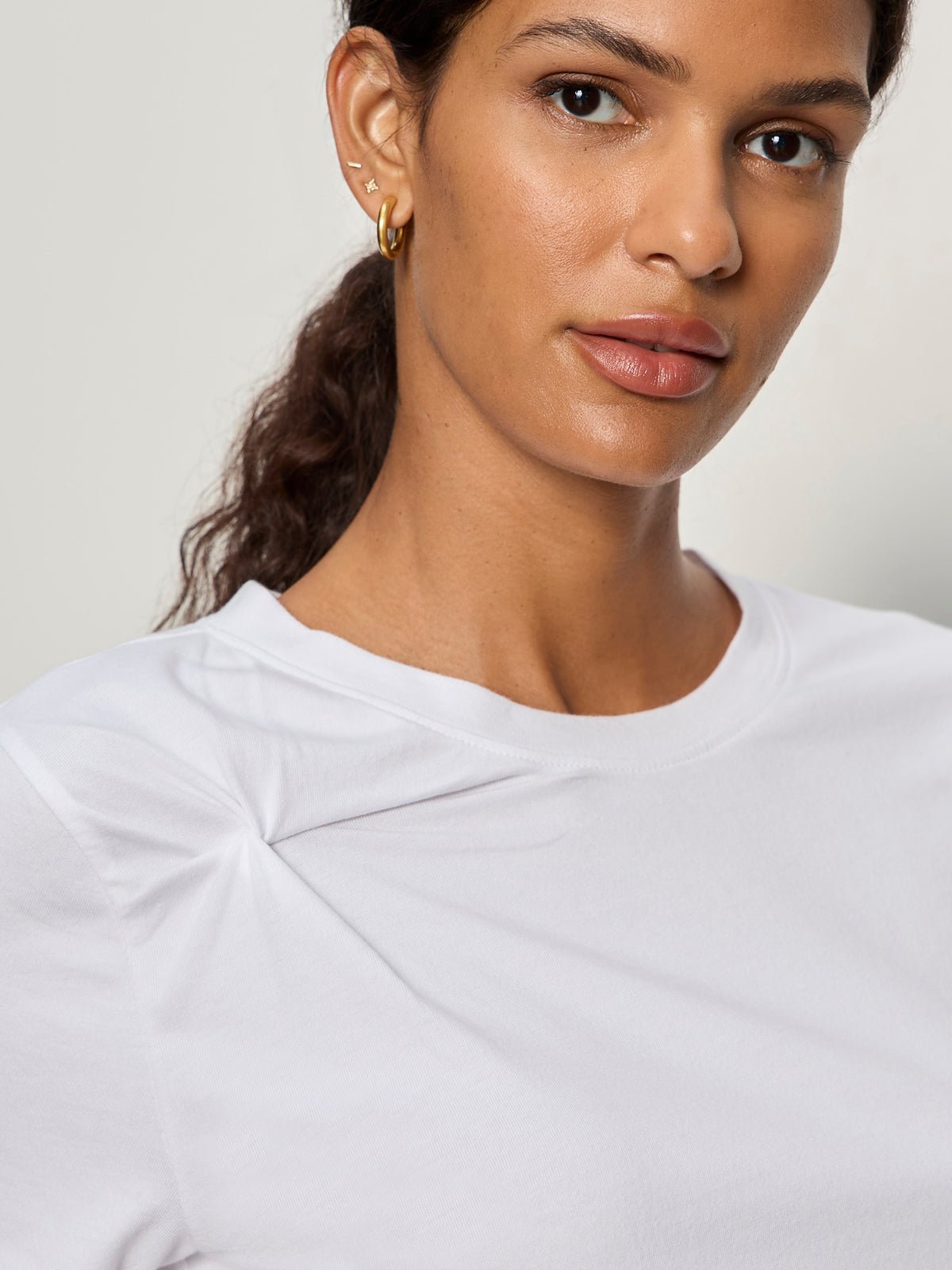 Soft Twist Tee White - Image 2