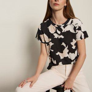 The Perfect Tee Petal Whisper