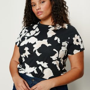 The Perfect Tee Petal Whisper Extended Sizing