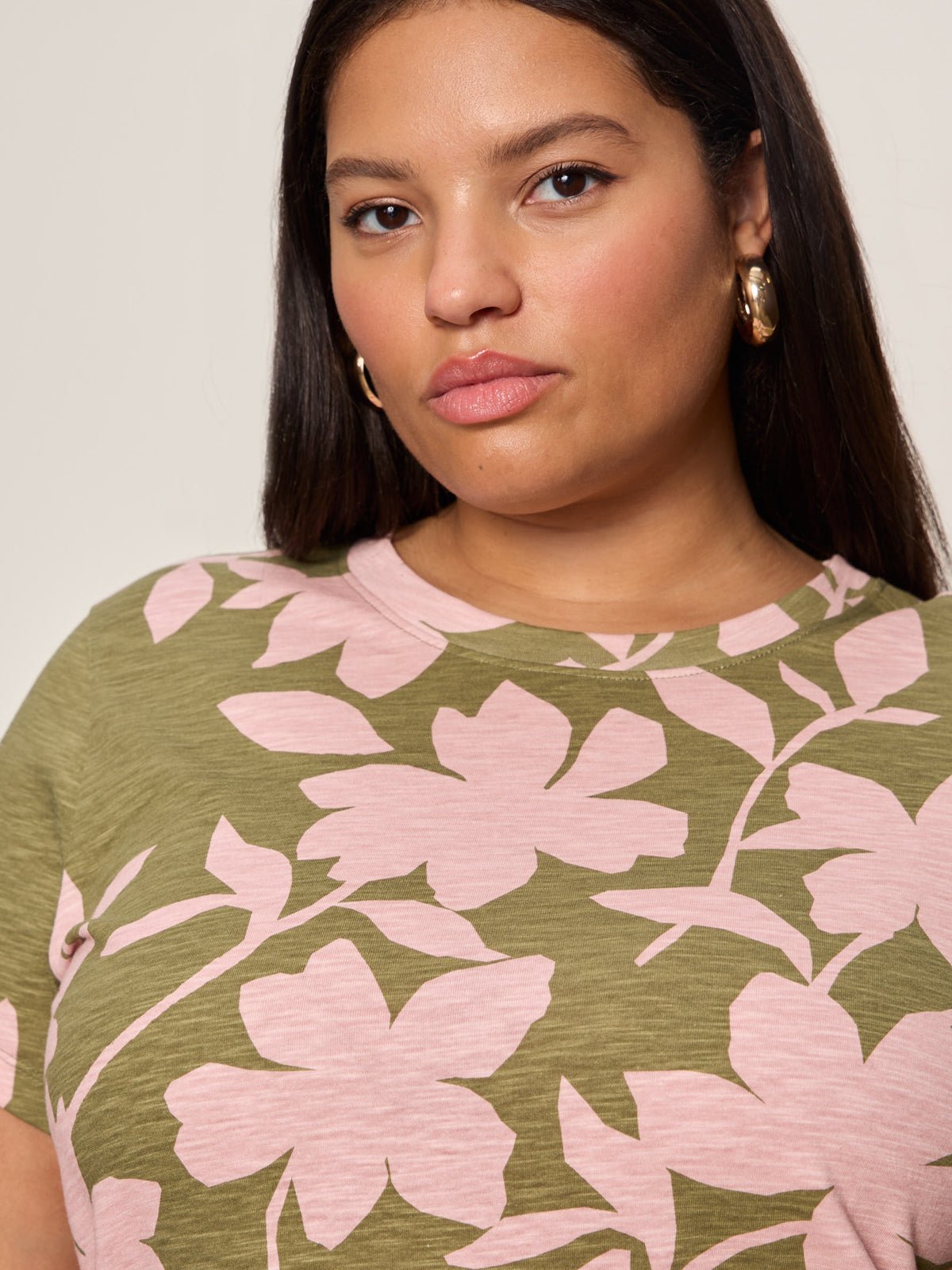 The Perfect Tee Pink Silhouette Extended Sizing