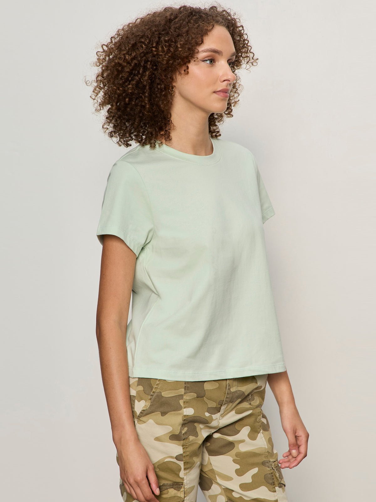 Timeless Tee Detox Green - Image 3